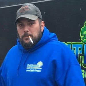 Meet your Posher, Joshua